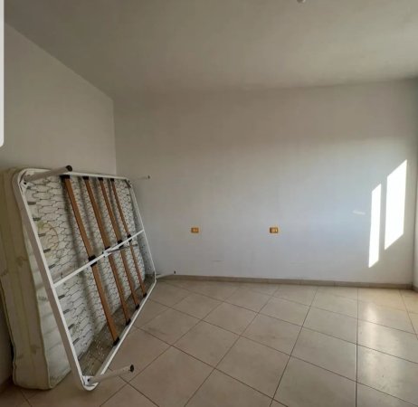 Shitet Apartament 2+1+2+2 ne Fresk