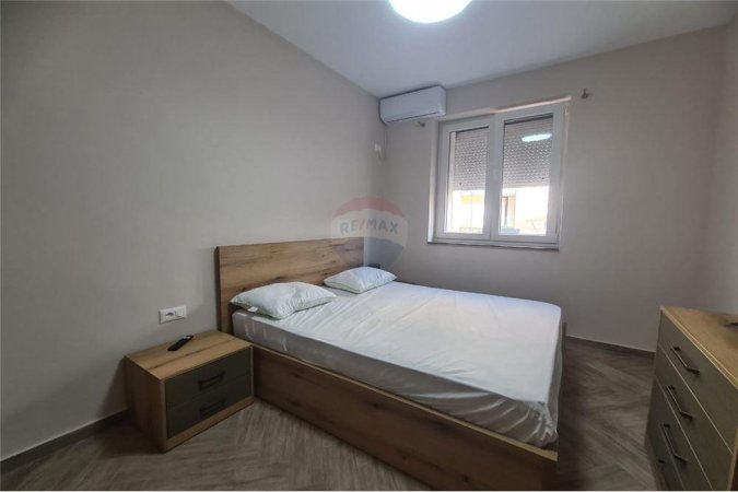 Apartament 2+1 ne shitje tek Rruga e Durresit!