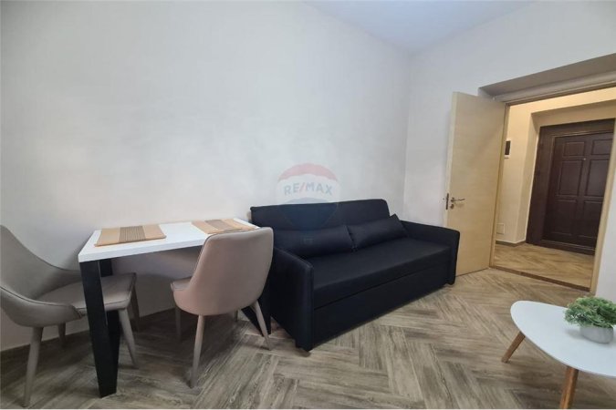 Apartament 2+1 ne shitje tek Rruga e Durresit!