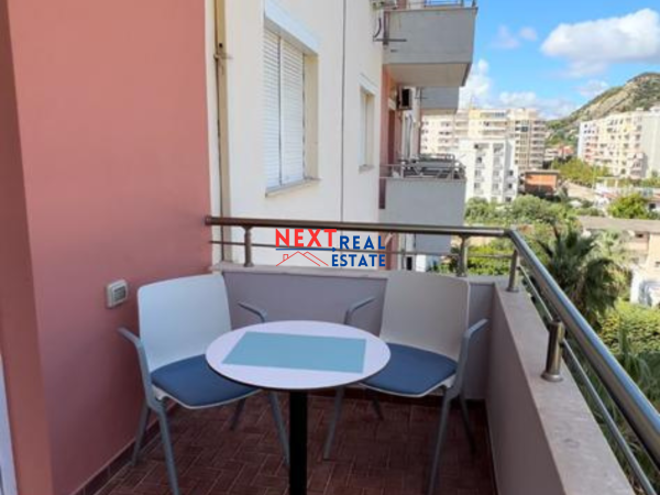 JEPET ME QERA AFATGJATE APARTAMENT 1+1 NE LUNGOMARE, VLORE