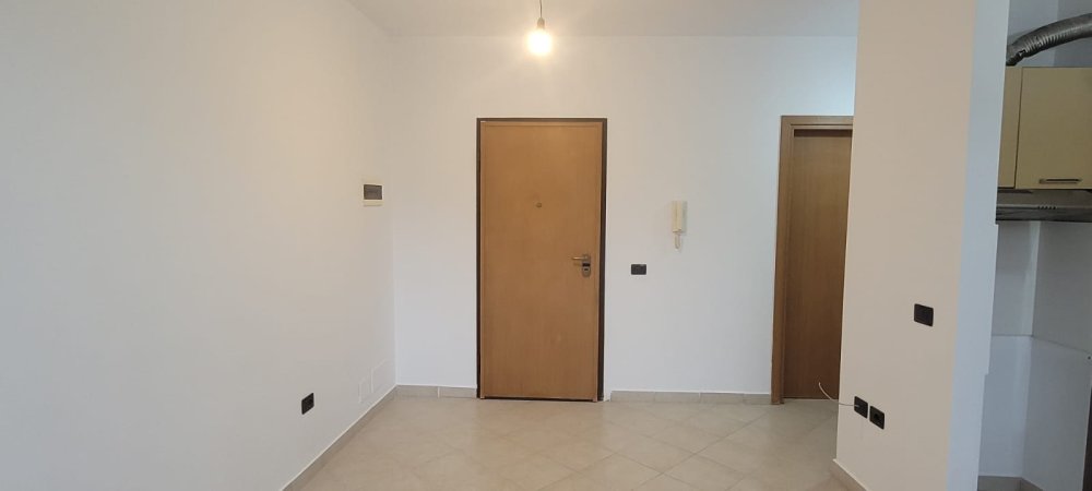 Shitet 1+1 Apartament Tirane