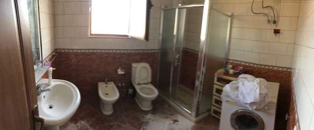 Tirane, jepet me qera apartament 2+1 Kati 4, 90 m² 350 Euro (Jordan Misja)