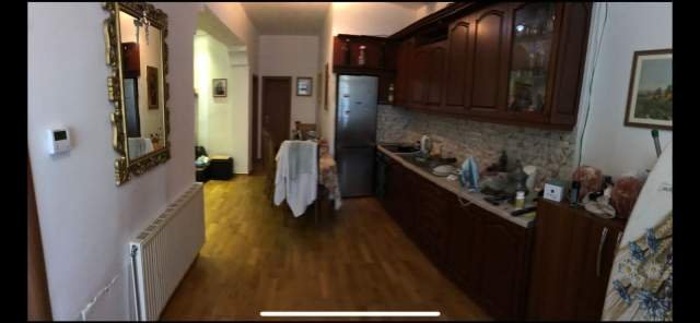 Tirane, jepet me qera apartament 2+1 Kati 1, 90 m² 350 Euro (Jordan Misja)