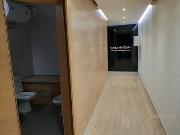 Tirane, jepet me qera apartament 2+1+BLK Kati 3, 110 m² 600  (Ish Blloku)