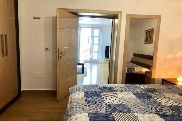 Tirane, jepet me qera Vile 1+1 Kati 1, 500 Euro (Rr Mustafa Matohiti - Rruga e Elbasanit, Shqipëri)