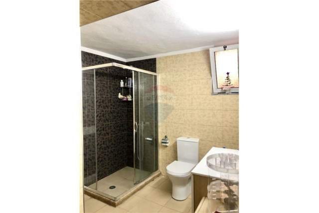 Tirane, jepet me qera Vile 1+1 Kati 1, 500 Euro (Rr Mustafa Matohiti - Rruga e Elbasanit, Shqipëri)