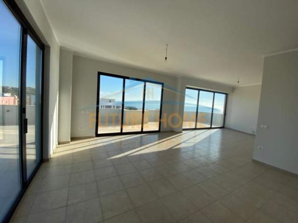 Durres, shitet Penthouse 3+1+BLK Kati 9, 155 m² 300.000 Euro (Plepa)