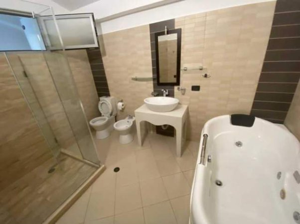 Tirane, jepet me qera apartament 1+1+A+BLK Kati 4, 100 m² 350 Euro (Todi Shkurti)