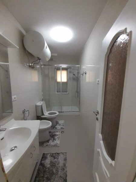 Tirane, jepet me qera apartament 2+1+A+BLK Kati 3, 80 m² 600 Euro (Sheshi Willson)