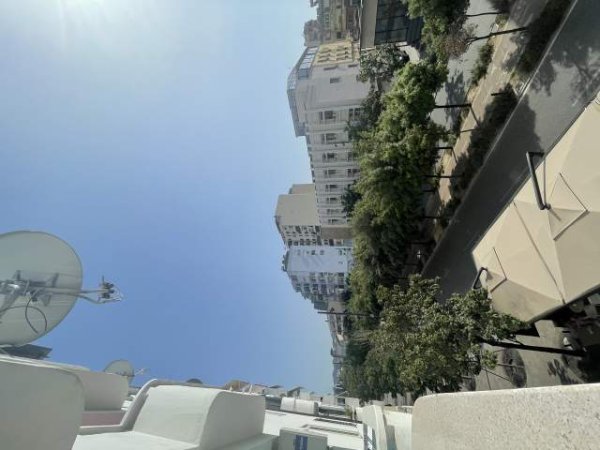 Tirane, ndarje qeraje apartament 2+1+BLK Kati 3, 120 m² 350 Euro (Bulevardi Zogu I)