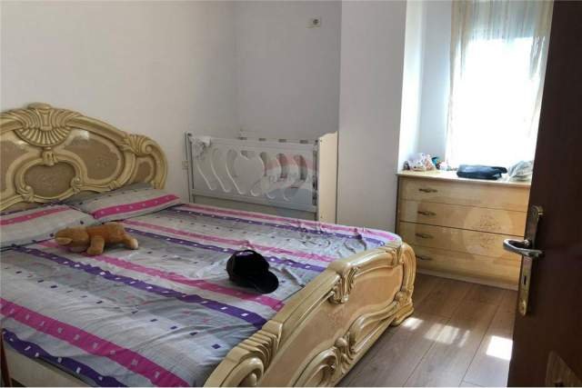 Tirane, shes apartament 1+1+BLK 69 m² 87.000 Euro (Pallati me Shigjeta)