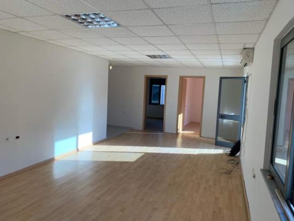 Tirane, shitet apartament 2+1+BLK Kati 4, 101 m² 128.000 Euro (Stadiumi Dinamo)