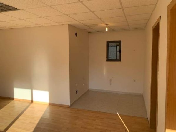 Tirane, shitet apartament 2+1+BLK Kati 4, 101 m² 128.000 Euro (Stadiumi Dinamo)