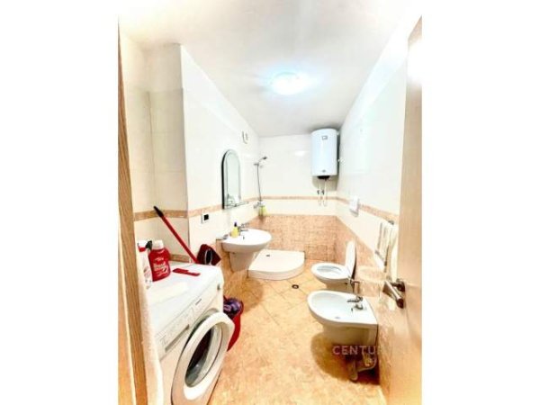 Tirane, jepet me qera apartament 2+1+A+BLK Kati 6, 75 m² 420 Euro (Tregu Elektrik)