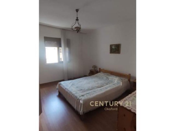 Tirane, shitet apartament 1+1+A+BLK Kati 3, 52 m² 58.000 Euro (Shkolla e Bashkuar)