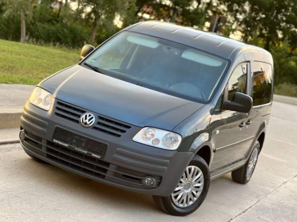 shes Volkswagen VW CADDY - 1.9 NAFTE - MANUAL - 2007