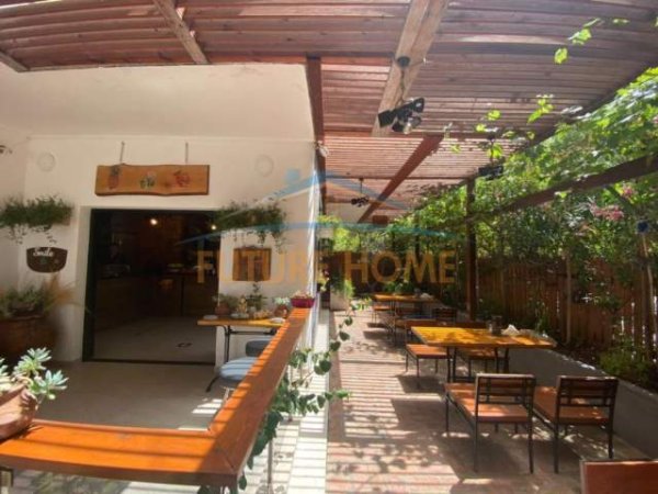 Shkembi Kavajes, shitet bar-kafe Kati 0, 335 m² 170.000 Euro (Golem)