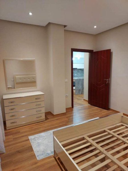 Tirane, jepet me qera apartament 1+1+A+BLK Kati 3, 77 m² 350 Euro (news 24)