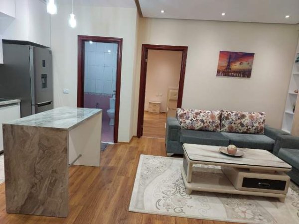 Tirane, jepet me qera apartament 1+1+A+BLK Kati 3, 77 m² 350 Euro (news 24)