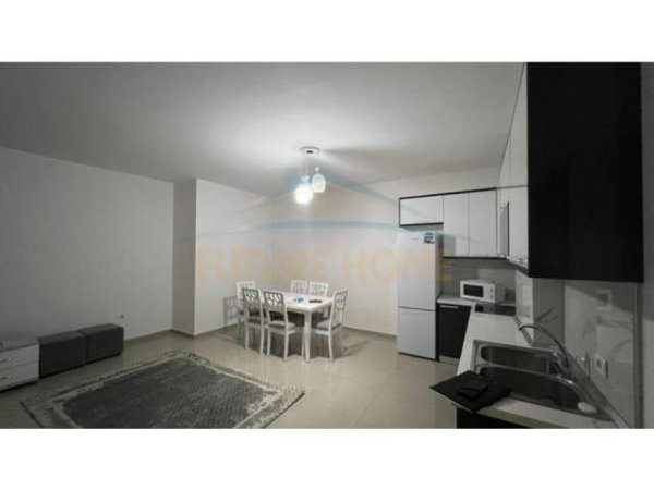 Tirane, jepet me qera apartament 2+1+BLK Kati 2, 109 m² 350 Euro