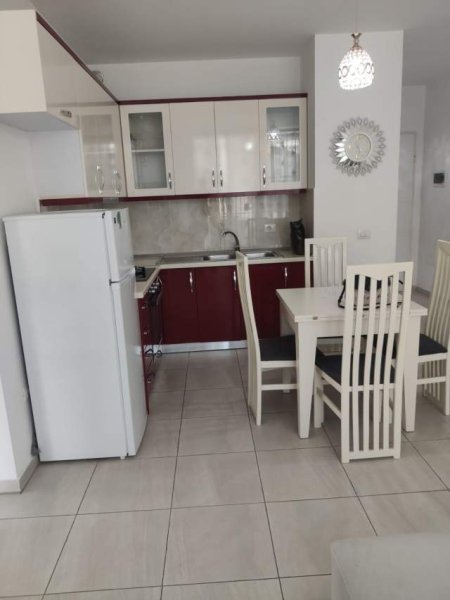 Tirane, jepet me qera apartament 2+1+BLK Kati 2, 90 m² 500 Euro (Fiori Di Bosco)