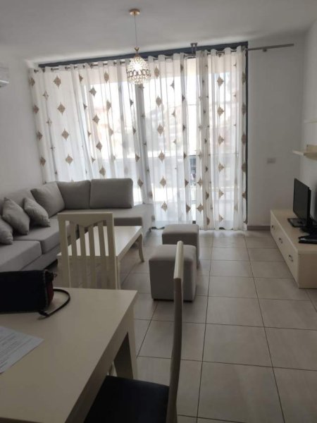 Tirane, jepet me qera apartament 2+1+BLK Kati 2, 90 m² 500 Euro (Fiori Di Bosco)