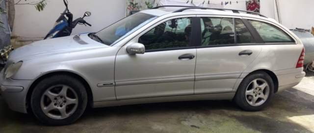 Tirane, shes makine Mercedes-Benz C CLASS Viti 2003, 2.500 Euro