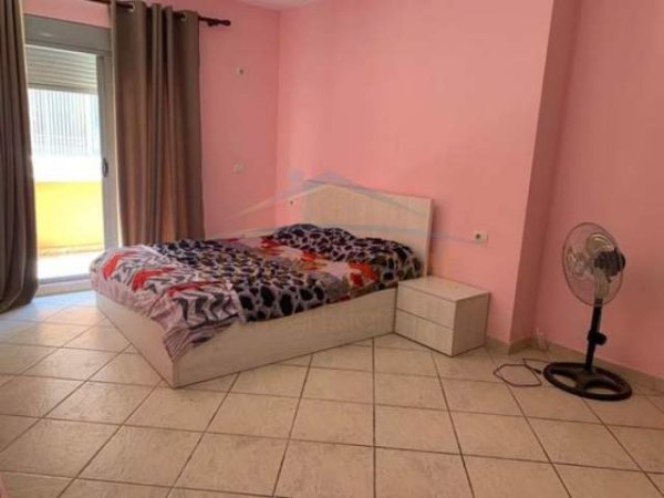 Tirane, jepet me qera apartament Kati 1, 94 m² 250 Euro