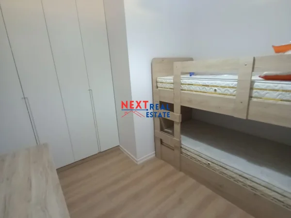 JEPET ME QERA AFATGJATE APARTAMENT 2+1 NE VLORE