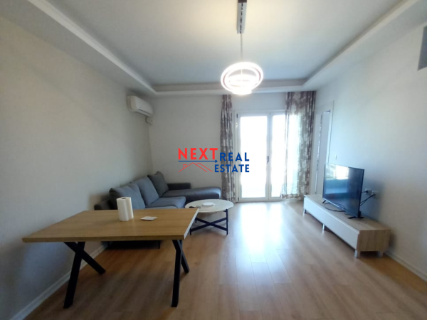 JEPET ME QERA AFATGJATE APARTAMENT 2+1 NE VLORE