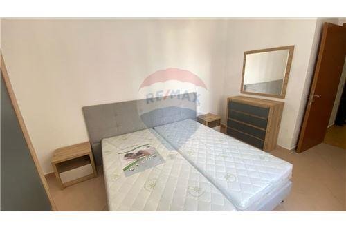 Jepet me qira apartament 1+1 tek Rruga e Dibres