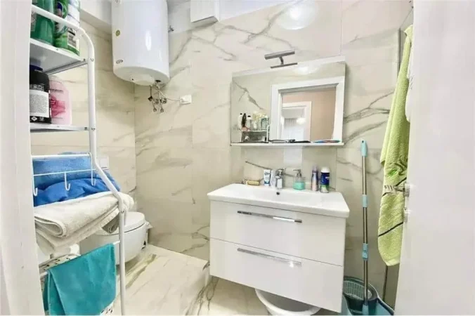 Apartament ne shitje!