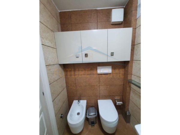 Qera, Apartament 2+1+2, 21 Dhjetori, Tiranë