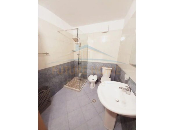 Qera, Apartament 2+1 , Rruga e Kavajes, Tirane