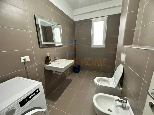 Qera, Apartament 2+1+Post Parkimi, Unaza e Re UNA37860