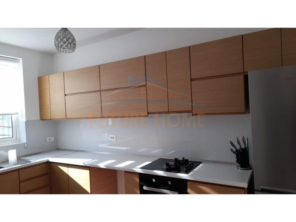 Qera, Apartament 2+1+2, Rruga Gramoz Pashko / OPP36916