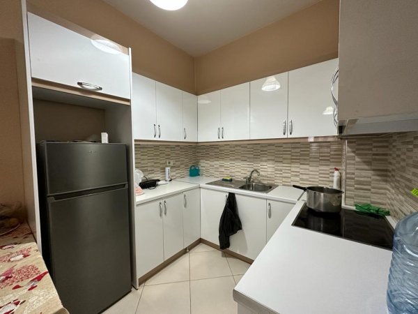 APARTAMENT 1+1 PER SHITJE NE ASTIR!!!!