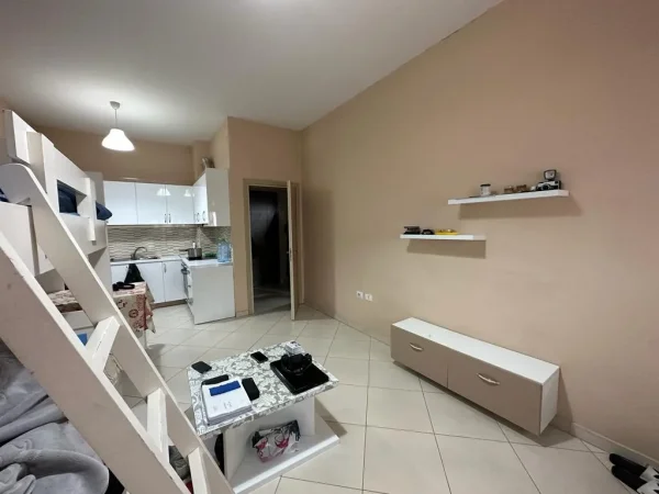 APARTAMENT 1+1 PER SHITJE NE ASTIR!!!!