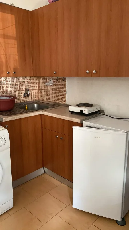 Jap garsoniere me qera