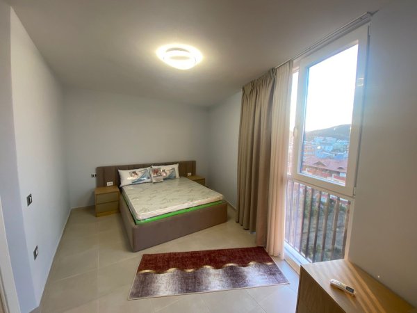 APARTAMENT ME QIRA 2+1 NE YZBERISHT