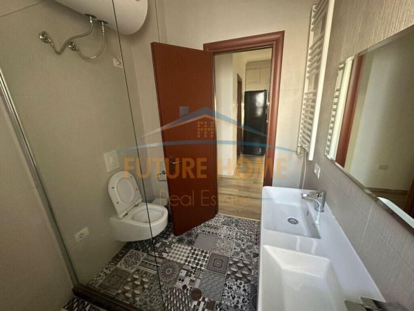 Shitet , Apartament 2+1+2 , Fresk  , Tirane