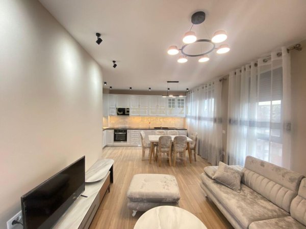 JAPIM ME QIRA APARTAMENT ME QIRA 2+1 TE VENUJA /Kompleksi ASL-S  550 € /Muaj