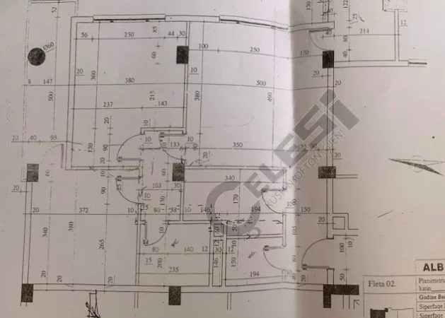 SHITET APARTAMENT 119M2 ME MUNDESI NDARJE 265000 EURO BARRIKADA