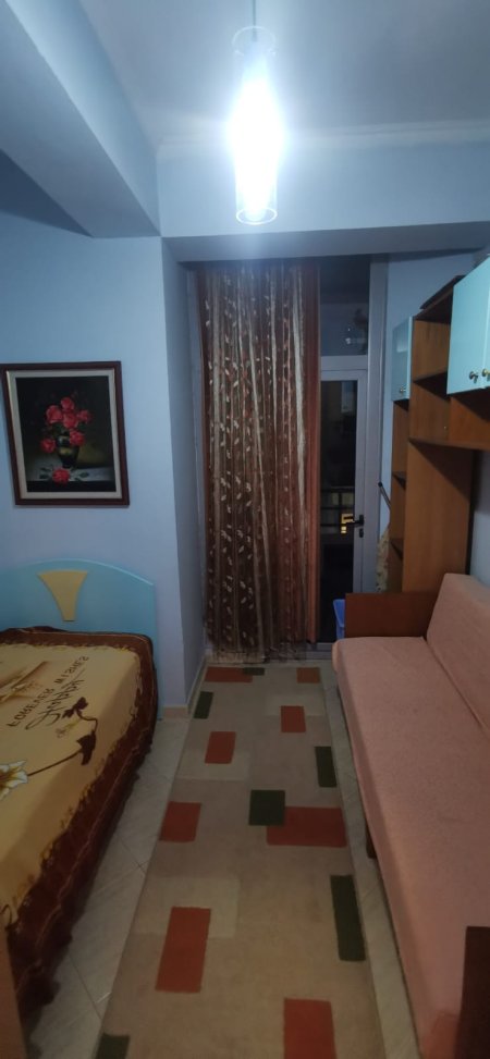 Apartament me Qera 2+1