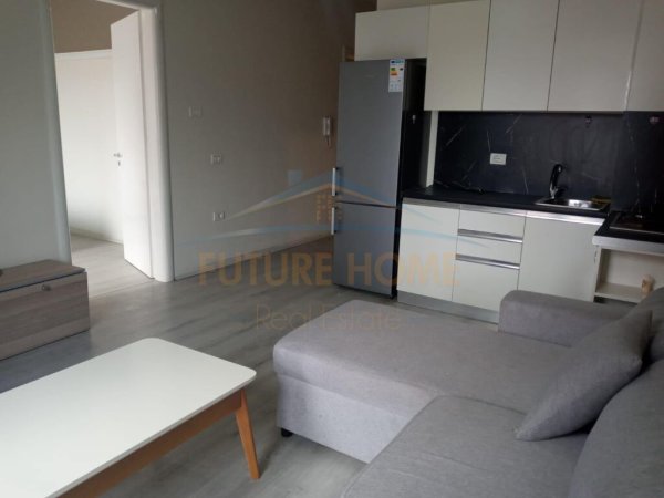 Qera, Apartament 2+1+Post Parkimi, Unaza e Re, Tiranë.UNA37900