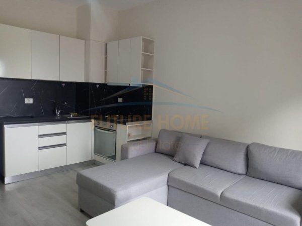 Qera, Apartament 2+1+Post Parkimi, Unaza e Re, Tiranë.UNA37900