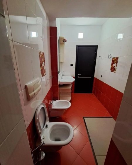 Apartament 2+1+BLK me Qera te Ish Ekspozita