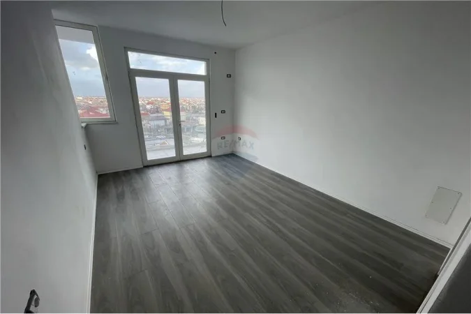 Apartament - Në Shitje - Shkodër, Rus
