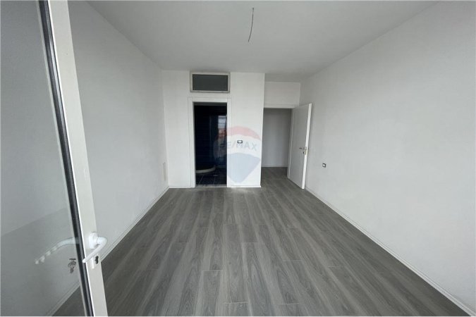 Apartament - Në Shitje - Shkodër, Rus