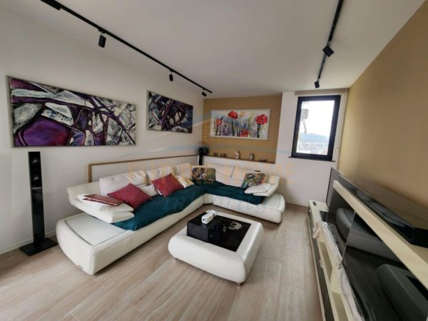 Qera, Apartament 3+1+2